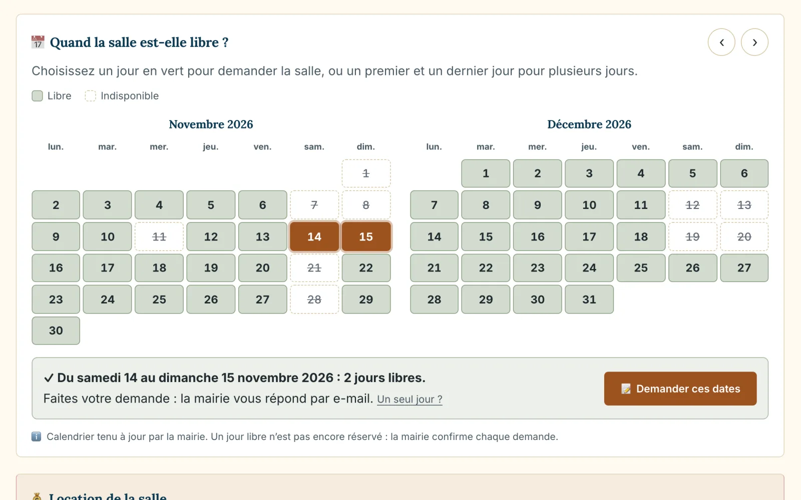 Calendrier public d'une salle sur deux mois : jours libres en vert, jours pris barrés, week-end des 14 et 15 novembre choisi